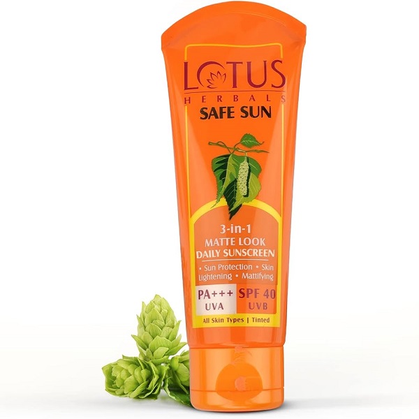 Lotus Herbals Safe Sun 3-in-1 Matte Look Daily Sunscreen SPF 40 - 100g